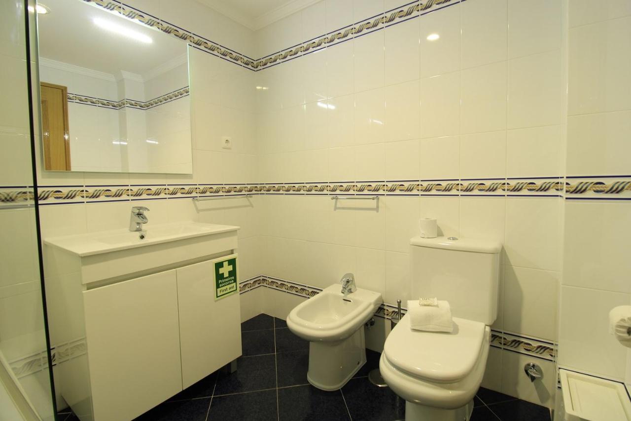 Armacao De Pera Brightness With Pool By Homing Apartment ภายนอก รูปภาพ