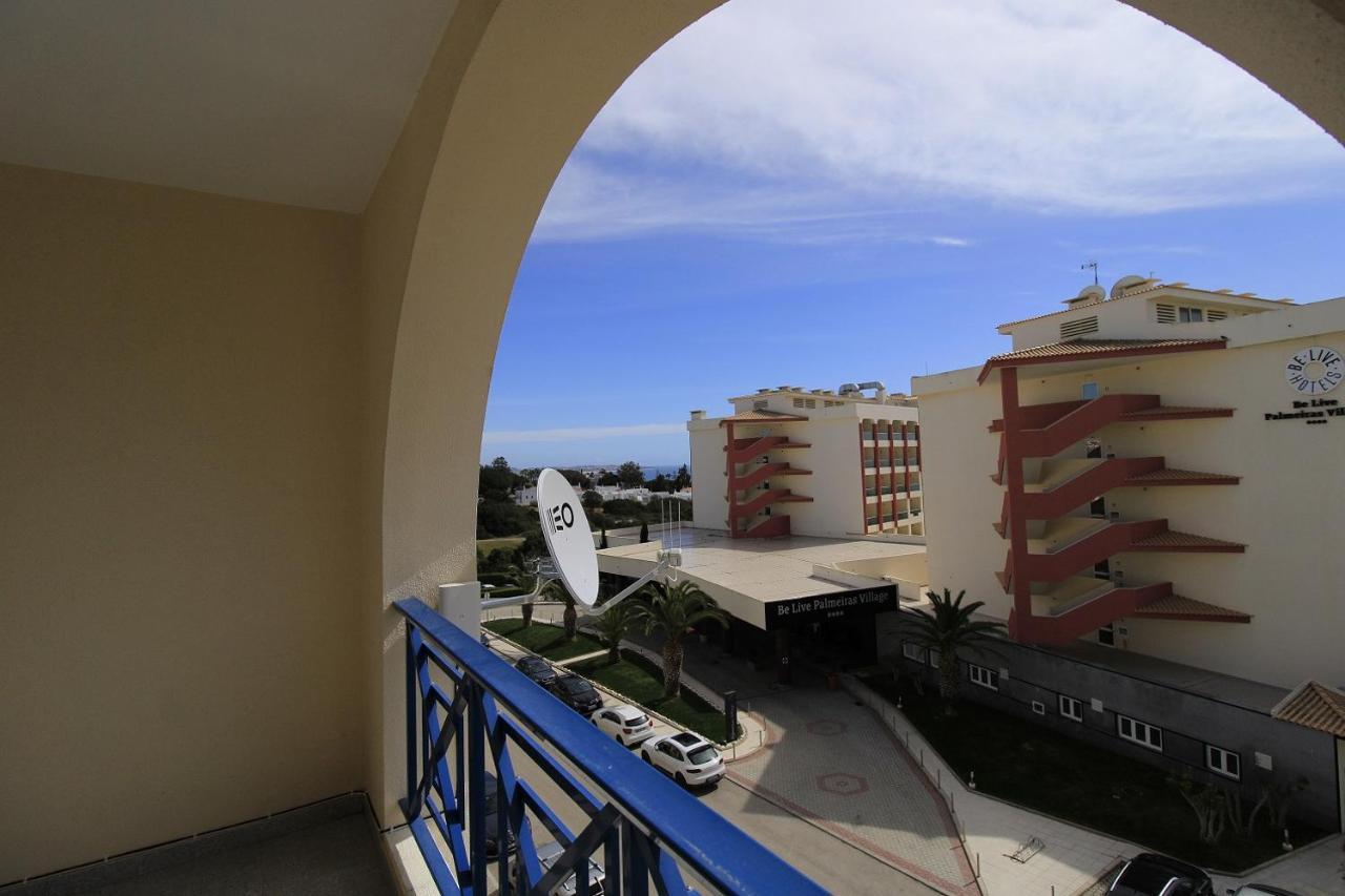 Armacao De Pera Brightness With Pool By Homing Apartment ภายนอก รูปภาพ