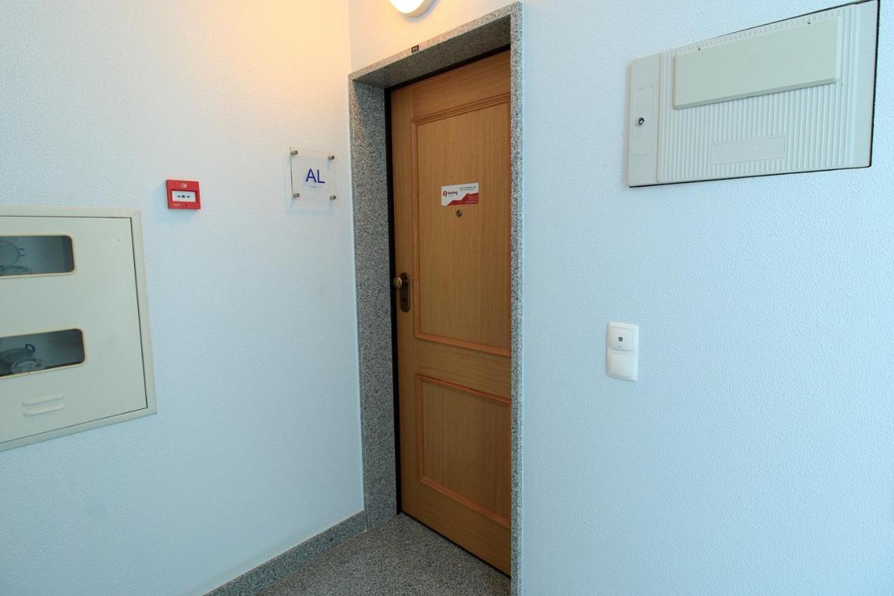 Armacao De Pera Brightness With Pool By Homing Apartment ภายนอก รูปภาพ